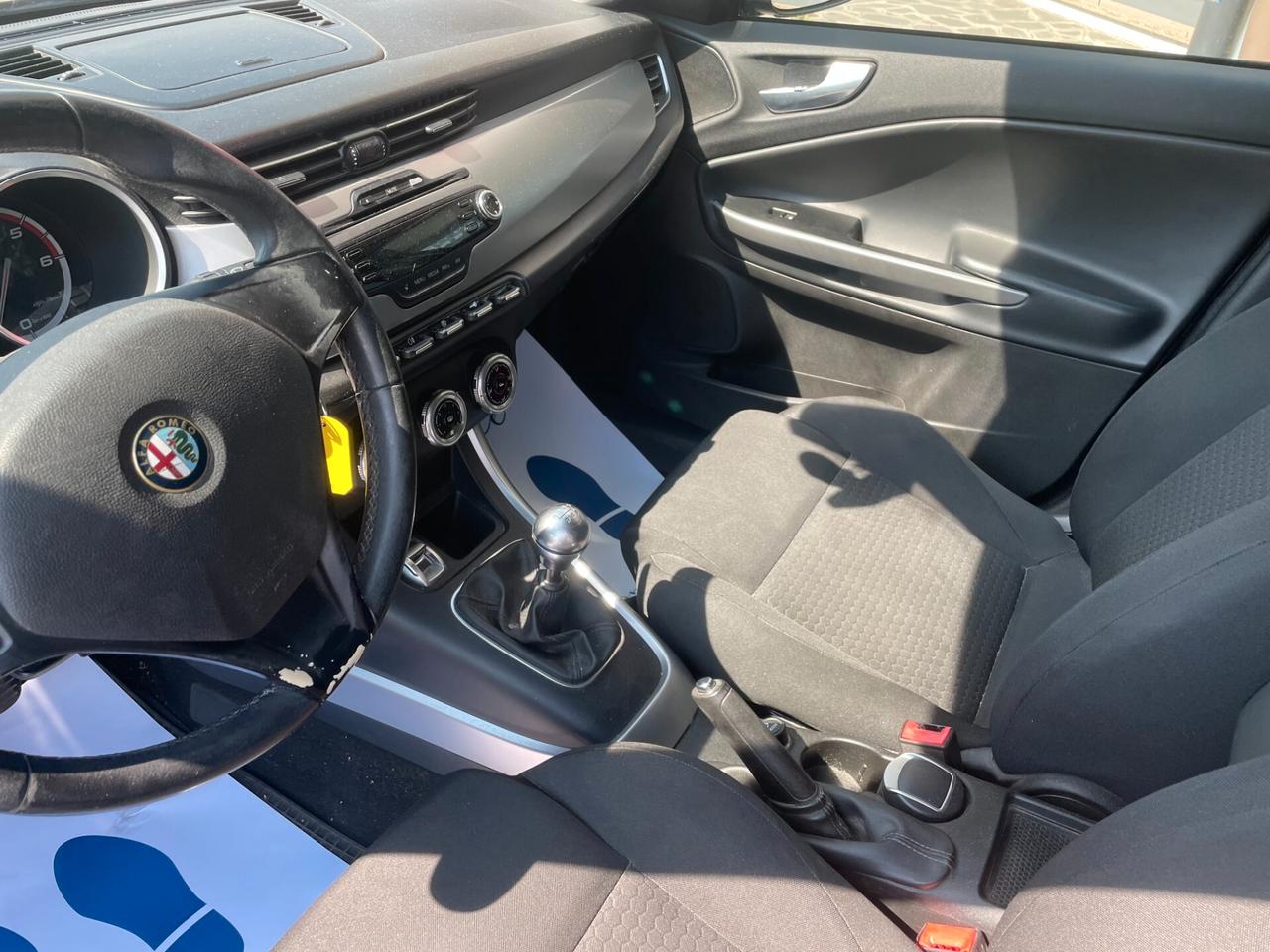 Alfa Romeo Giulietta 1.6 JTDm-2 105 CV Distinctive