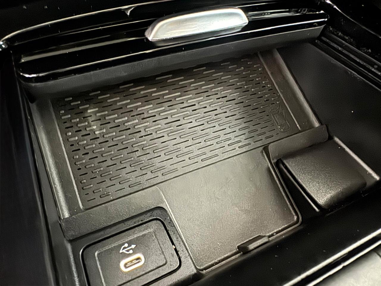 Mercedes-benz A 180 d Automatic AMG Line Premium Plus