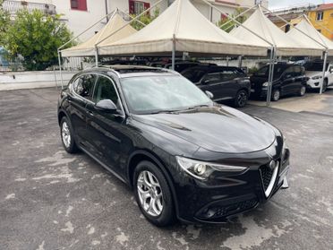 Alfa Romeo Stelvio TETTO APRIBILE 2.2 Turbodiesel 190 CV AT8 Q4 Ti