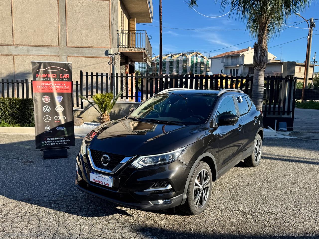 NISSAN Qashqai 1.6 dCi 4WD N-Connecta
