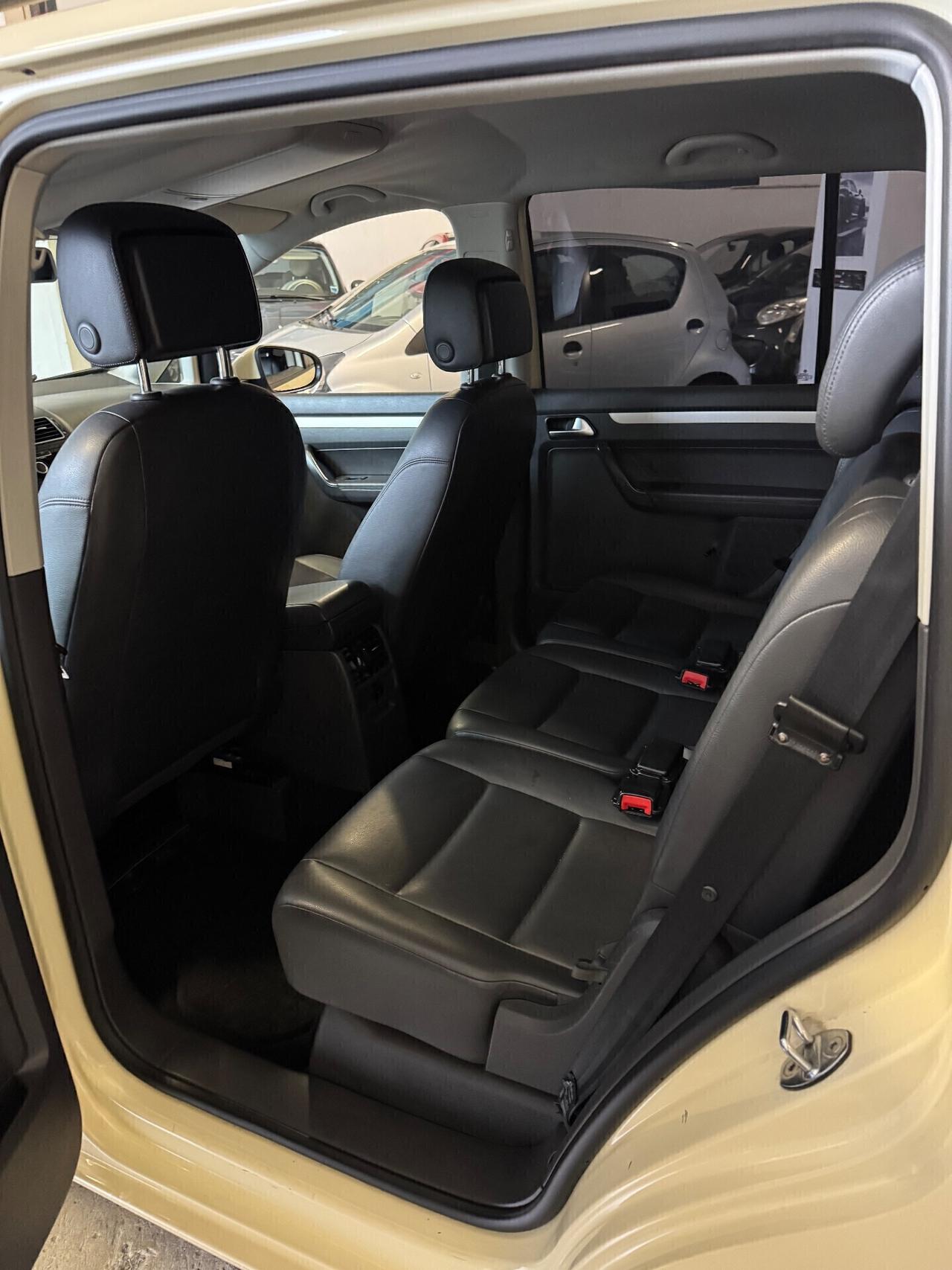 Volkswagen Touran 2.0TDI 7POSTI