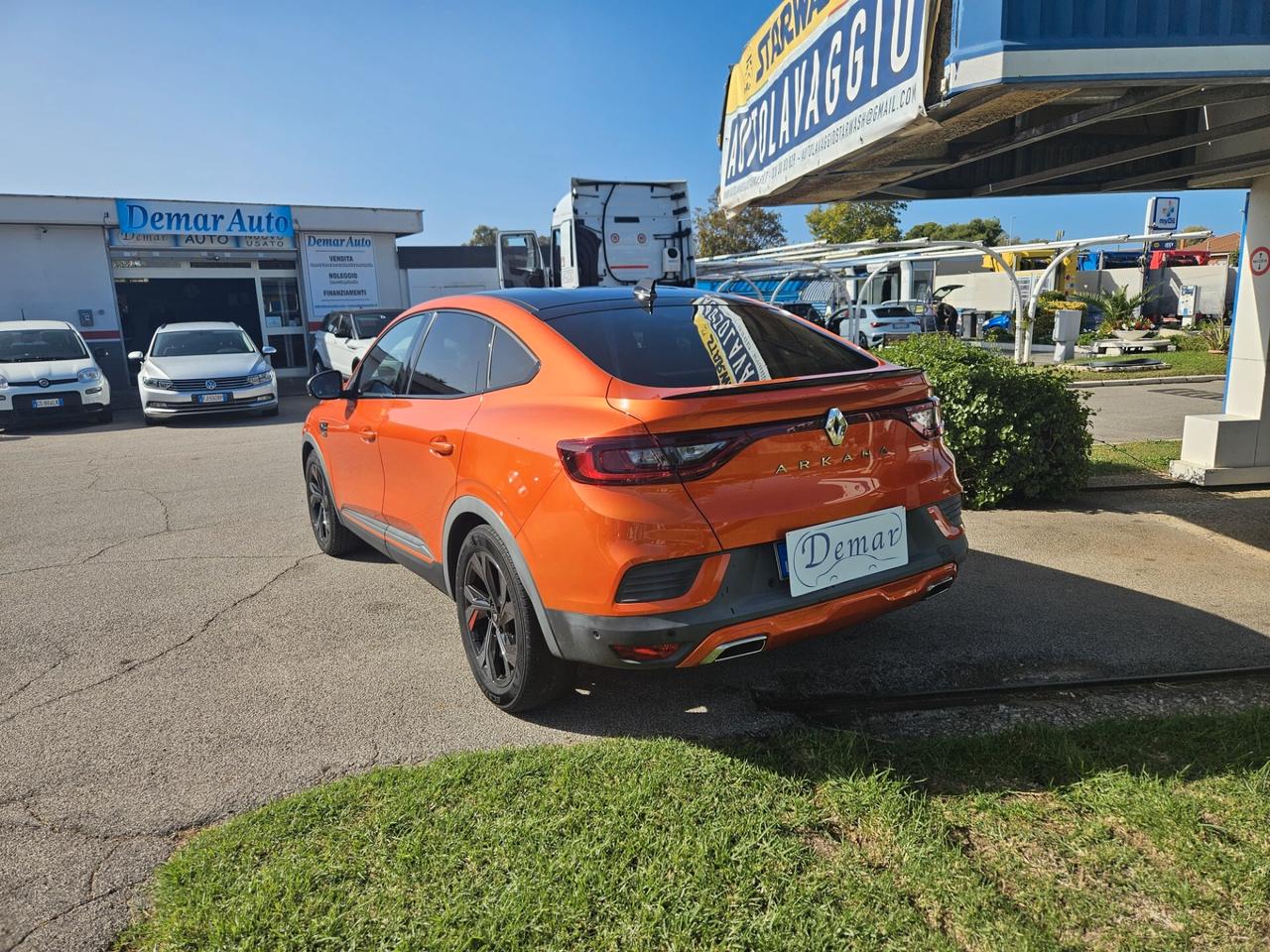 Renault Arkana Hybrid E-Tech 145 CV R.S. Line
