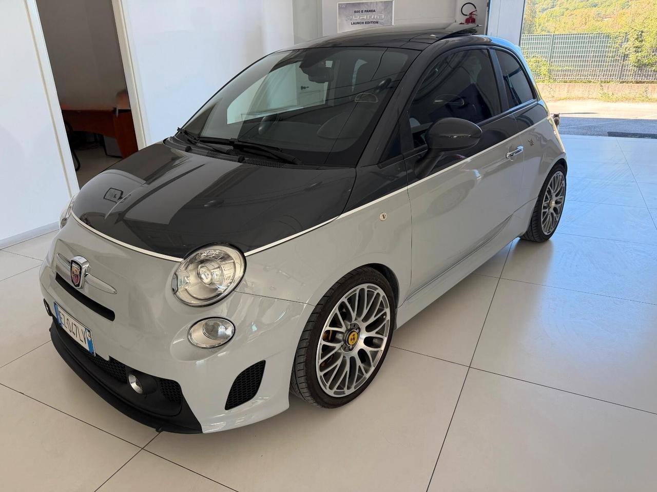 Abarth 500 1.4 Turbo T-Jet Custom