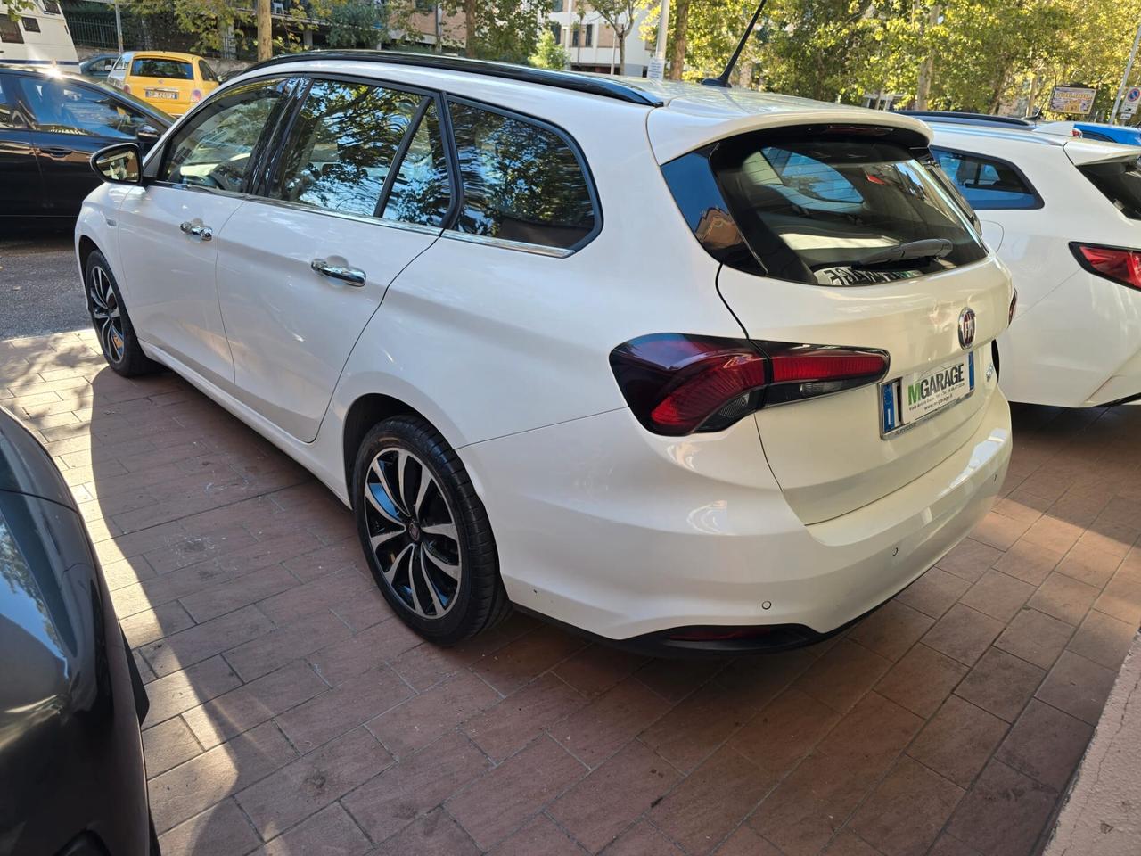 Fiat Tipo 1.6 Mjt S&S DCT SW Lounge