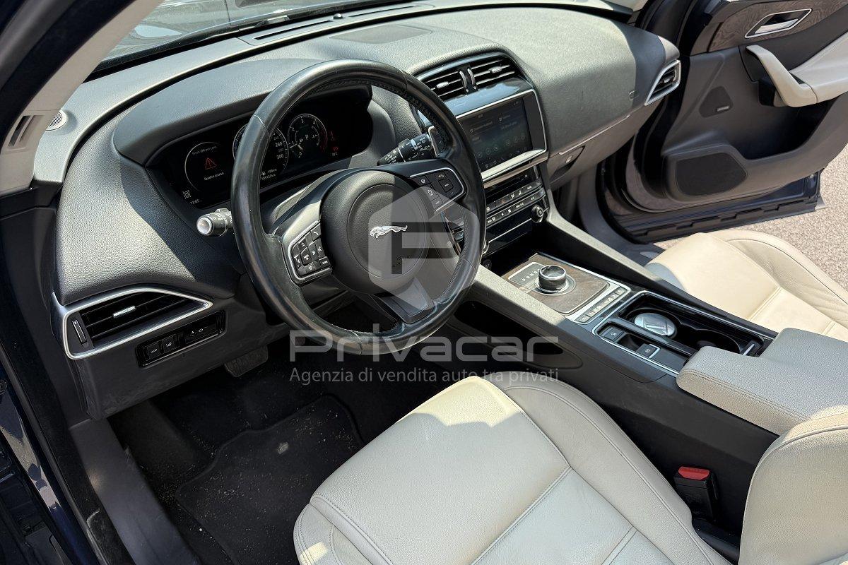 JAGUAR F-Pace 2.0 D 180 CV AWD aut. Prestige