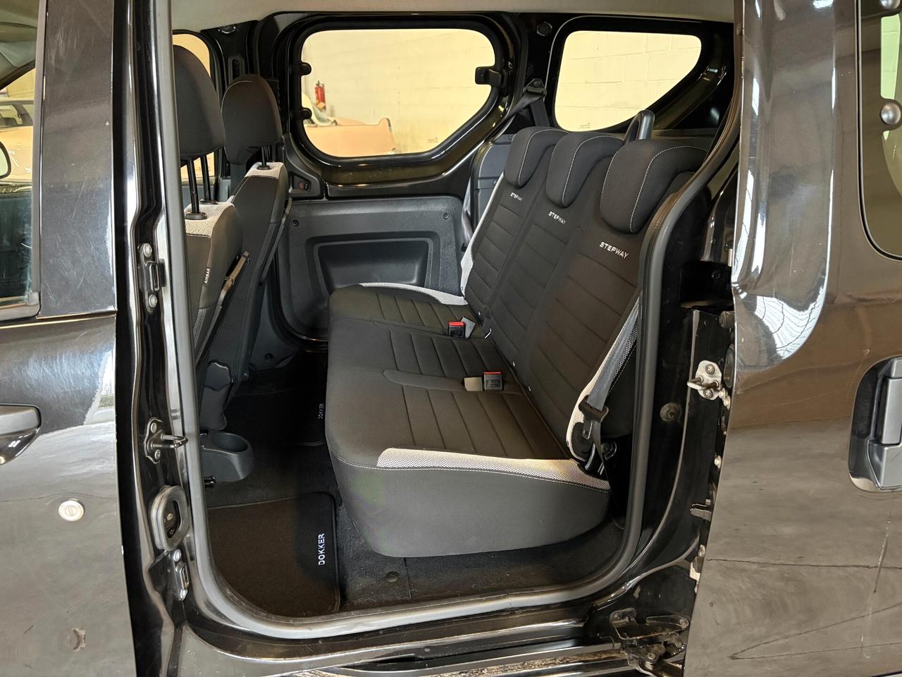 Dacia Dokker Stepway 1.5 blue dci 95Cv Uniproprietario