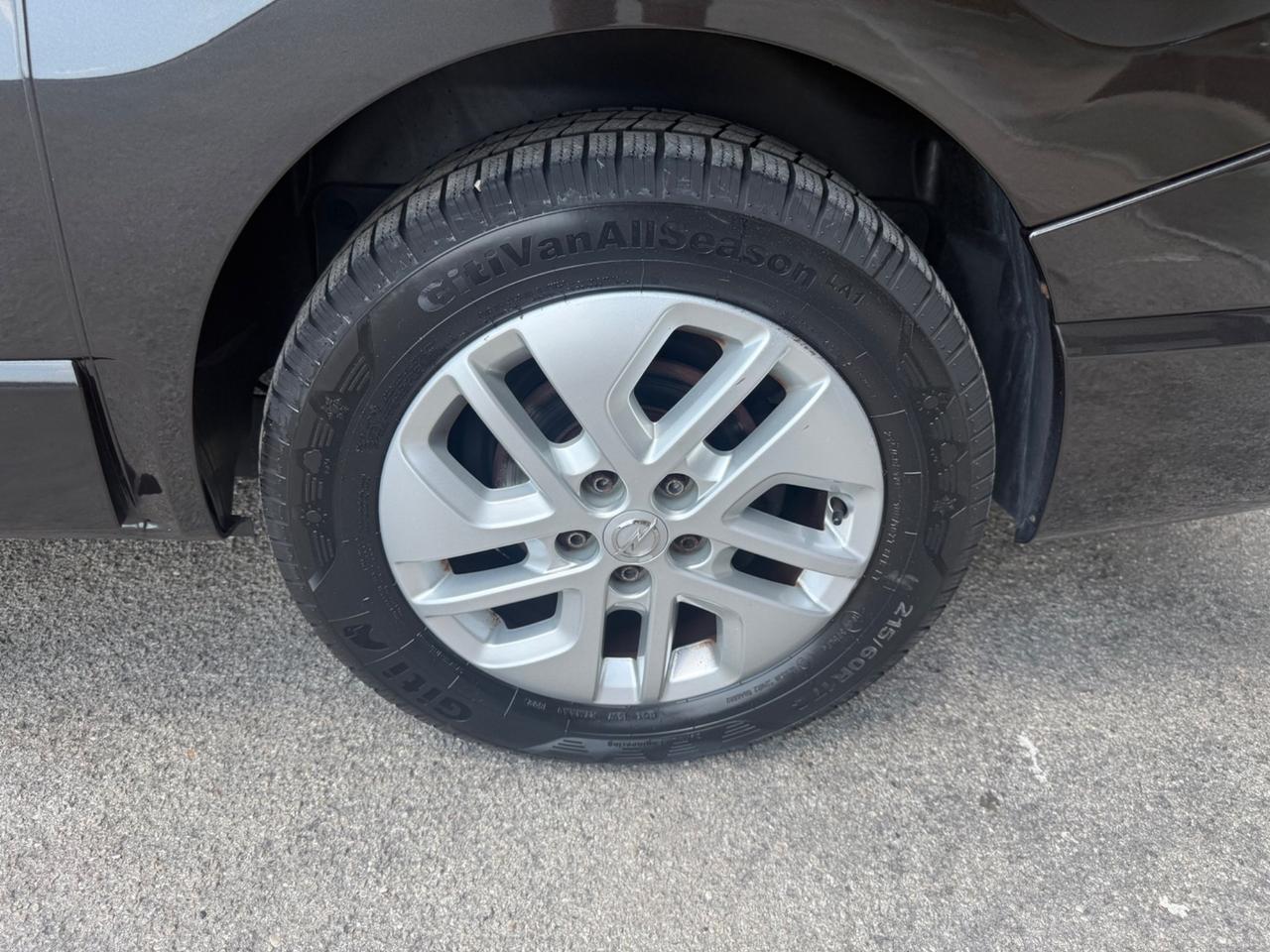 Opel Vivaro 1.6 BiTurbo 145CV - 8 Posti