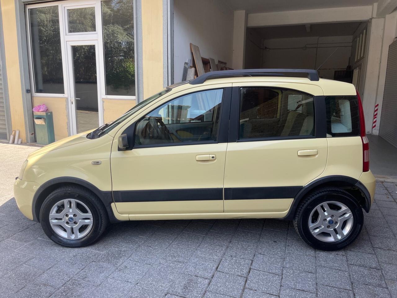 Fiat Panda 1.3 MJT 16V 4x4 Climbing