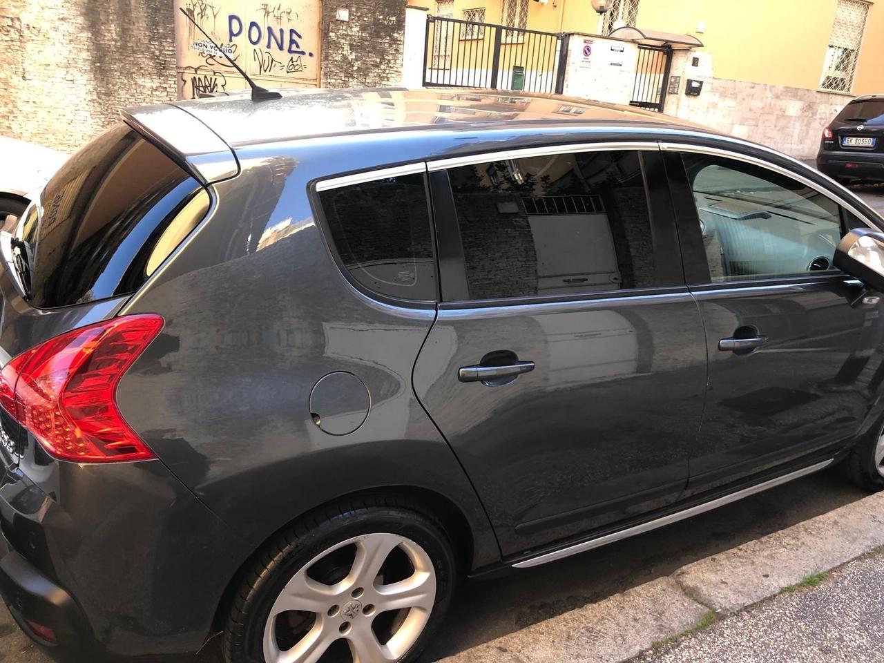 Peugeot 3008 2.0 HDi 150CV Outdoor