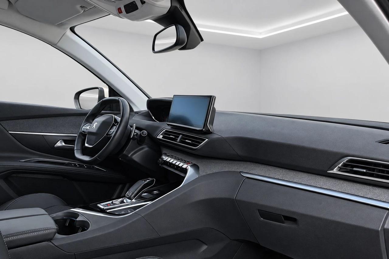 Peugeot 3008 1.5 130 CV AUTCARRO N1 +IVA