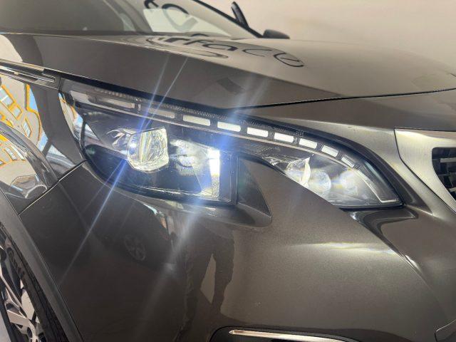 PEUGEOT 3008 GT LINE