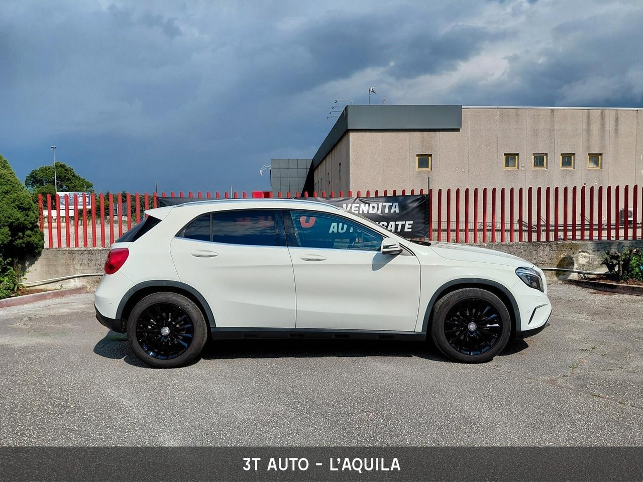 Mercedes-benz GLA 220 CDI Automatic 4Matic Premium