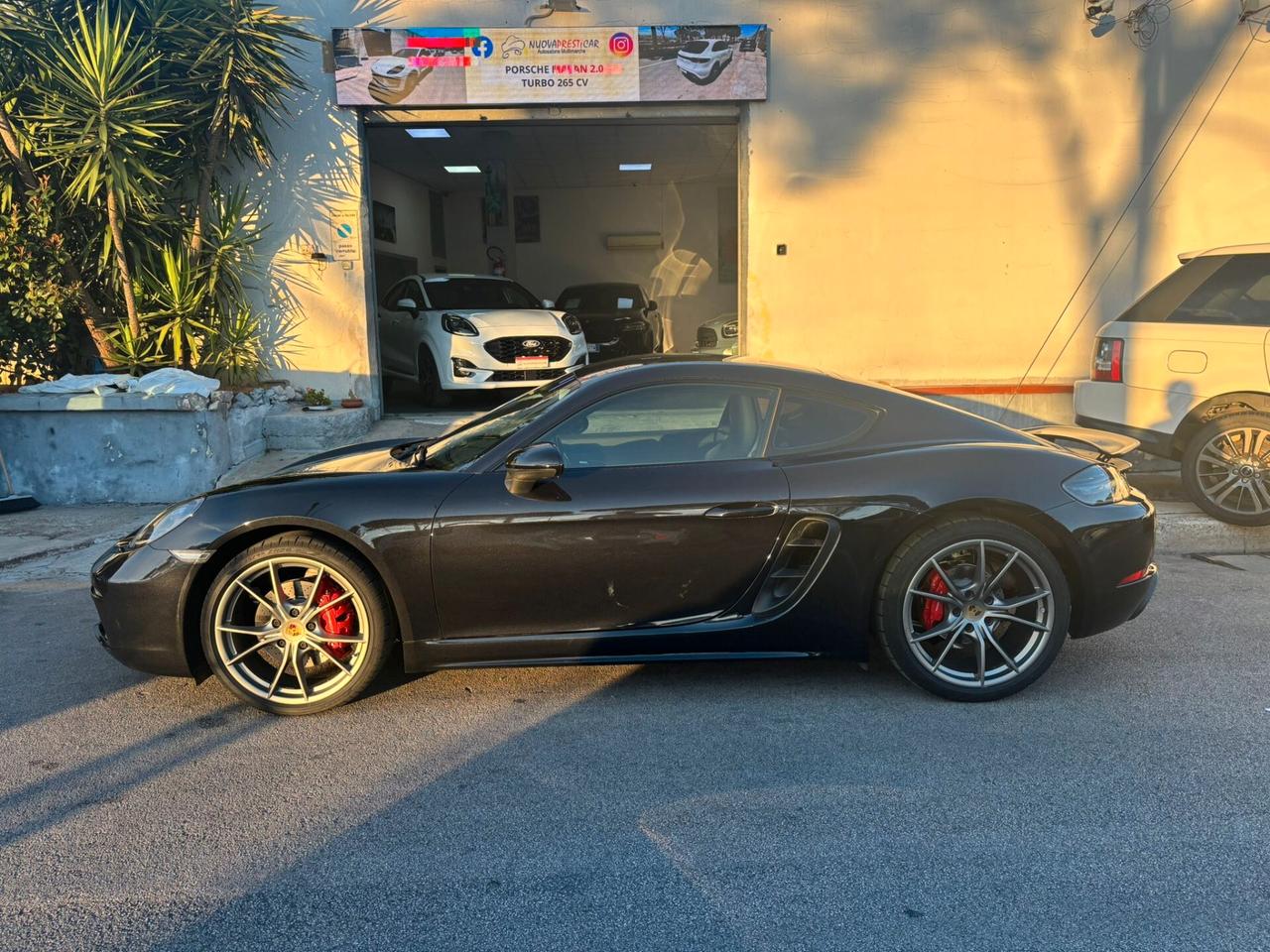 Porsche Cayman 718 S