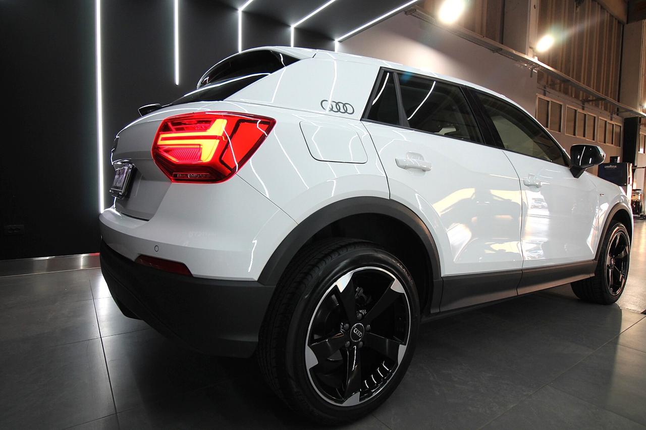 AUDI Q2 1.6 126 CV SLINE