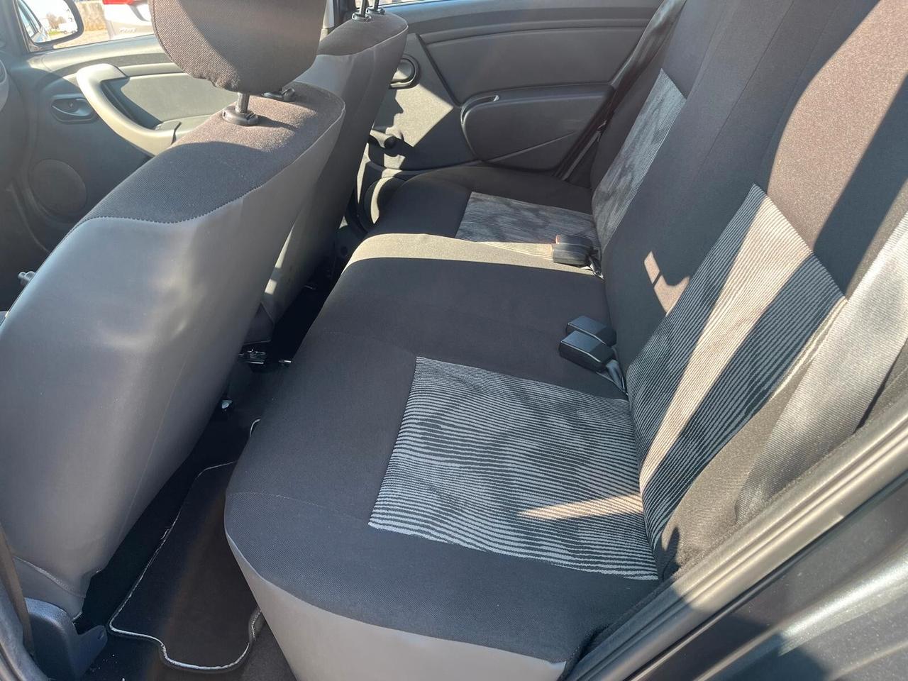 Dacia Sandero 1.2 16V