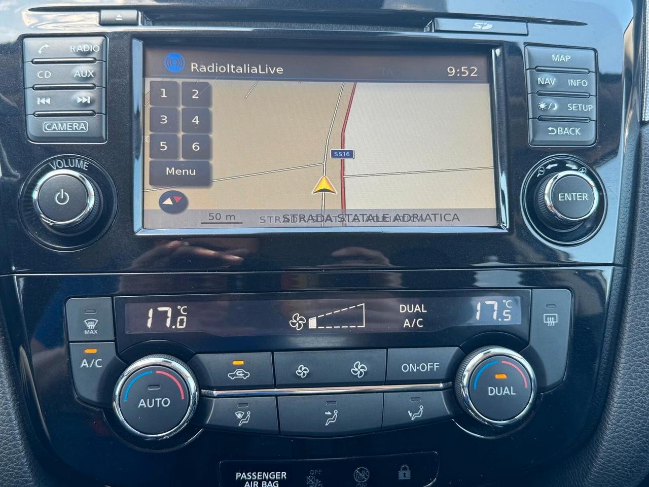 Nissan Qashqai 1.6 dCi X-Tronic 2WD Tekna