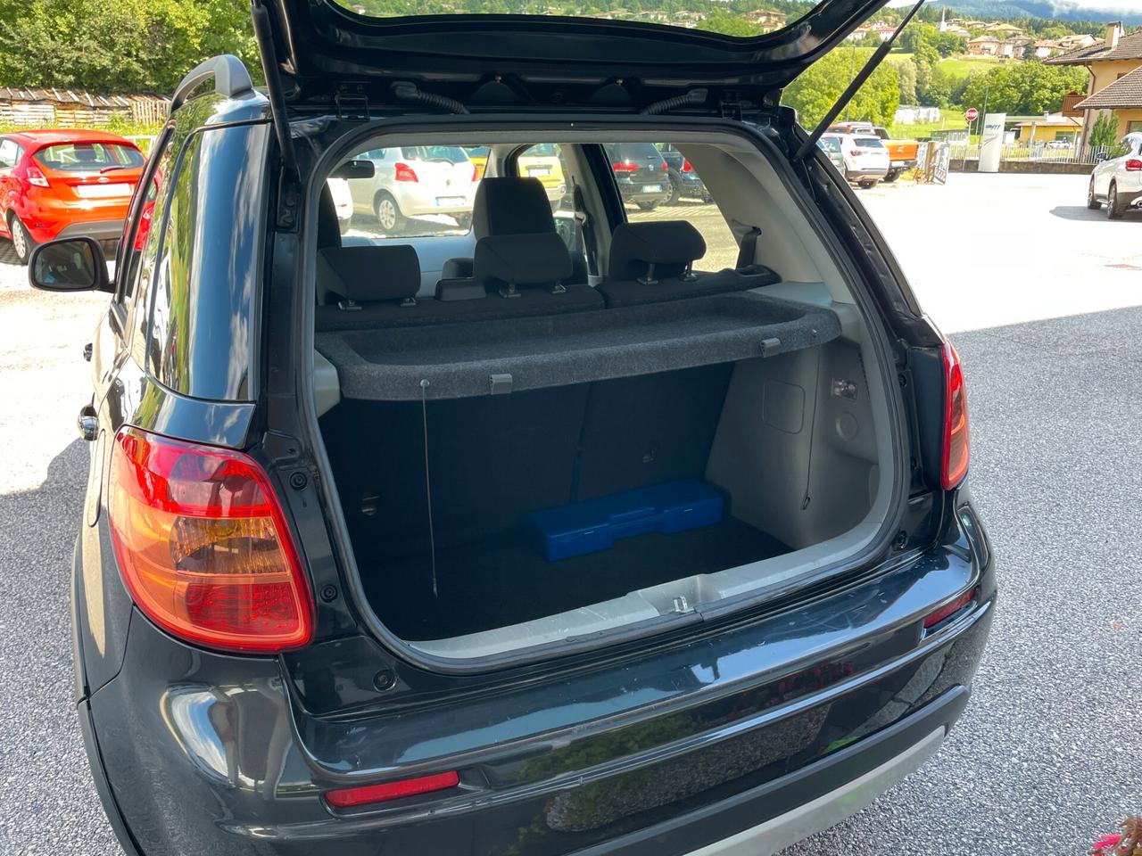 Suzuki SX4 1.6 16V 4WD 4x4