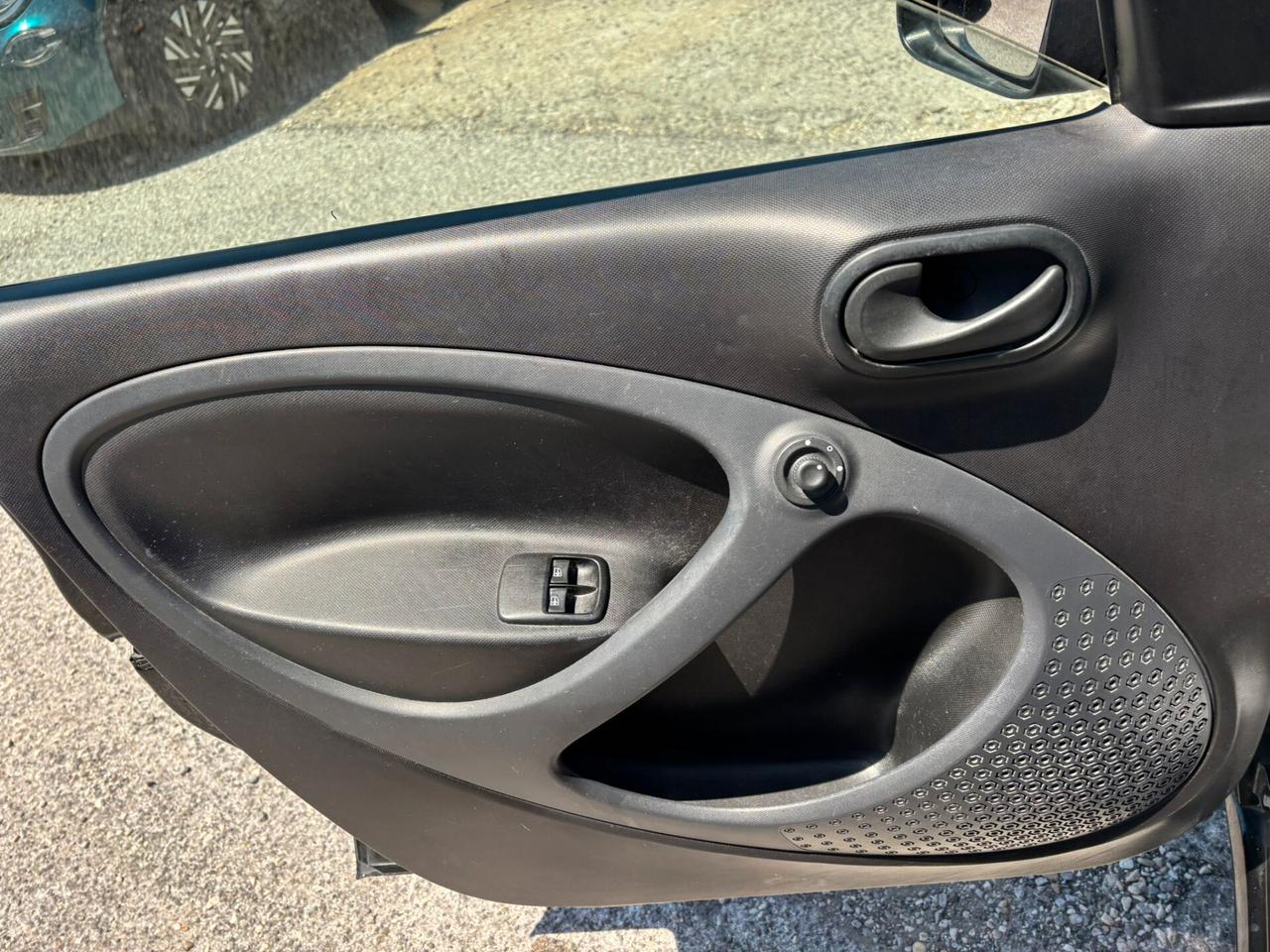 Smart ForFour 70 1.0 Youngster