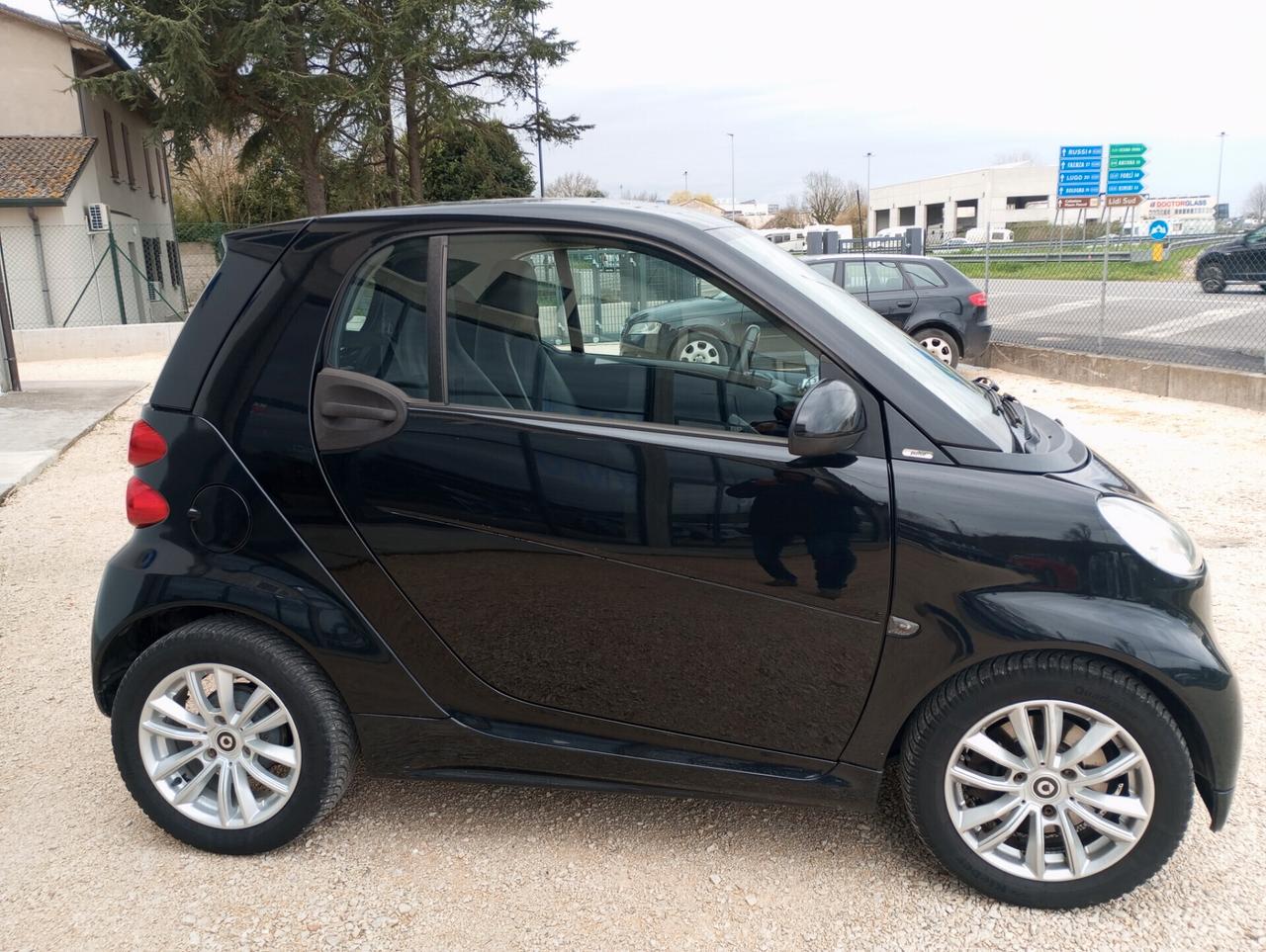 Smart ForTwo 800 40 kW coupé pulse cdi