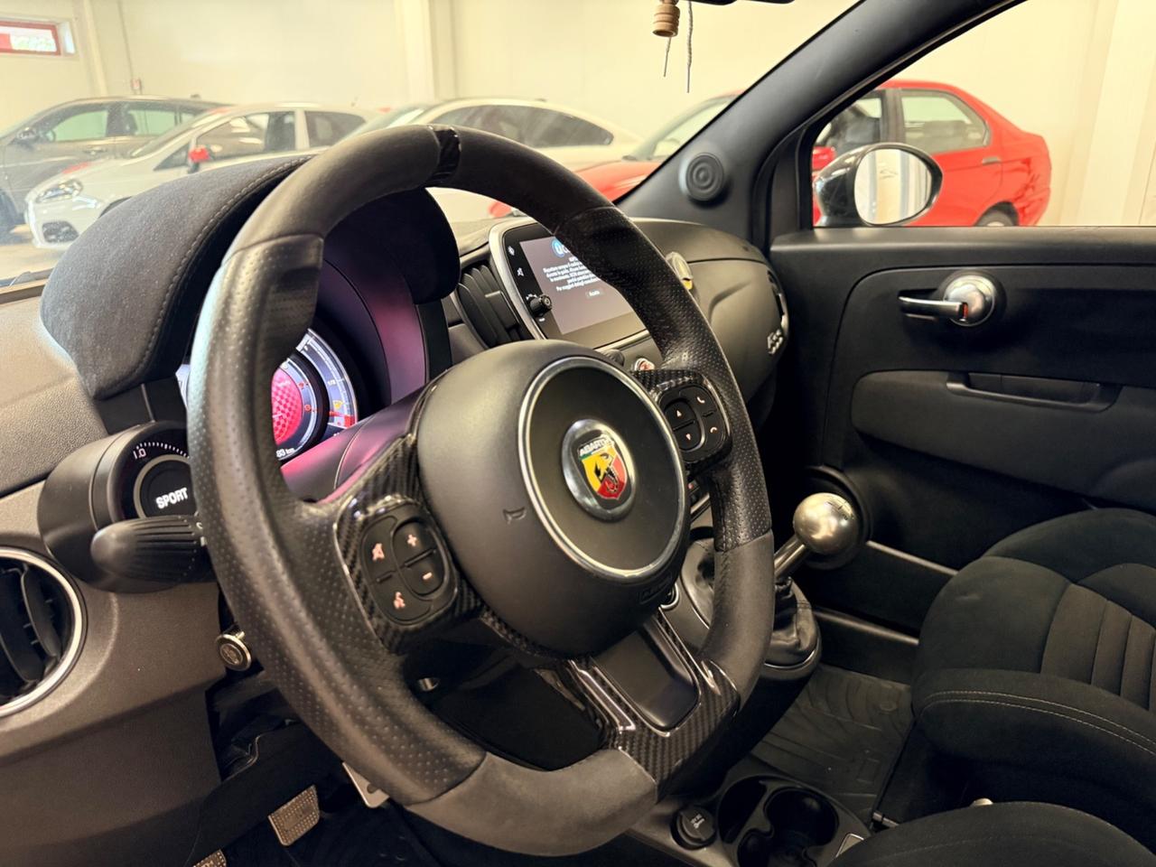 Abarth 595 1.4 Turbo T-Jet 180 CV Competizione
