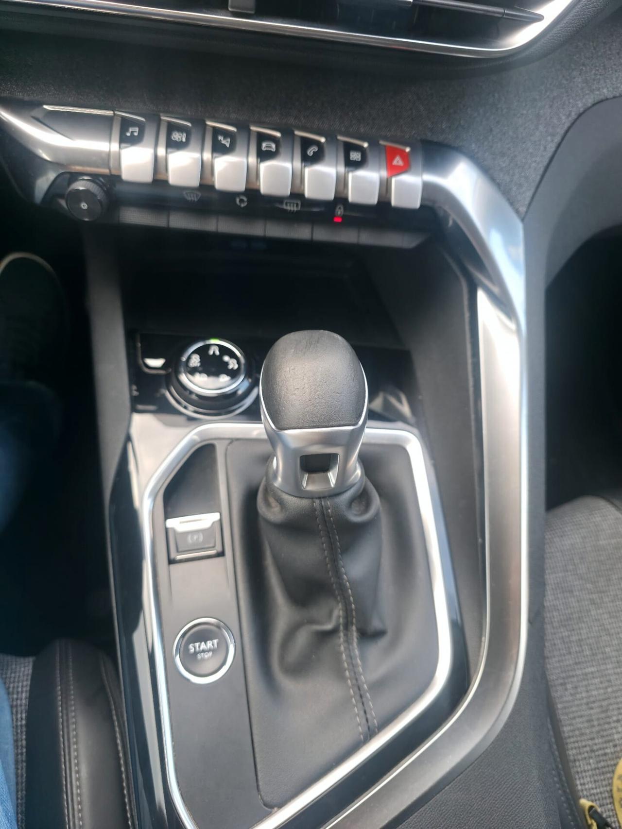 Peugeot 3008 BlueHDi 120 S&S EAT6 Allure