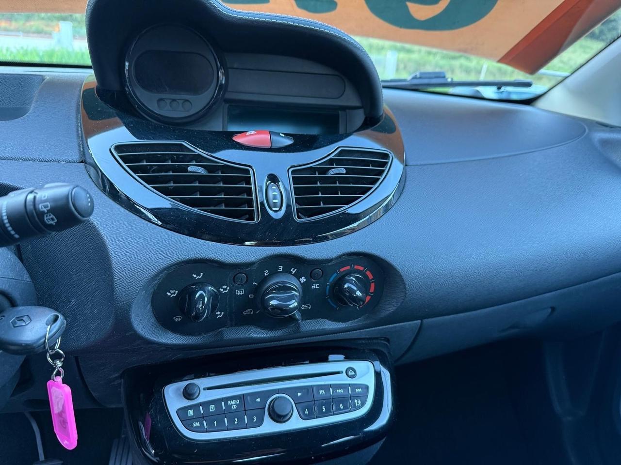 Renault Twingo 1.2 16V LEV Miss Sixty