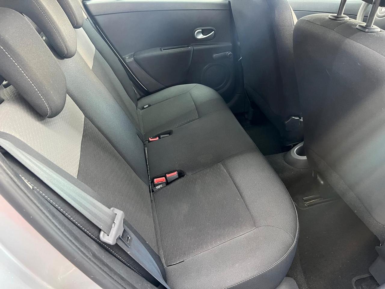 Renault Clio 1.2 75CV 5p. Benzina - Ok neopatentat