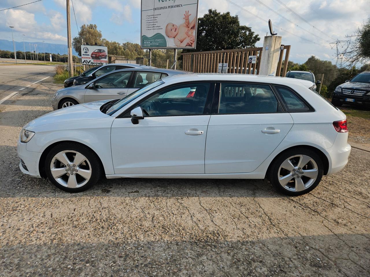 Audi A3 1.6 TDI clean diesel S tronic Business