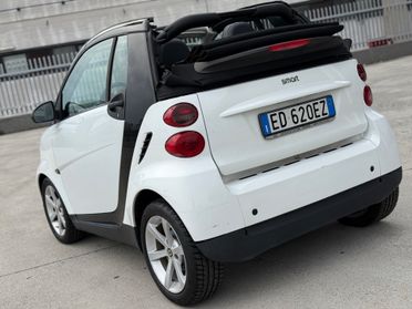 Smart ForTwo 1000 62 kW cabrio passion