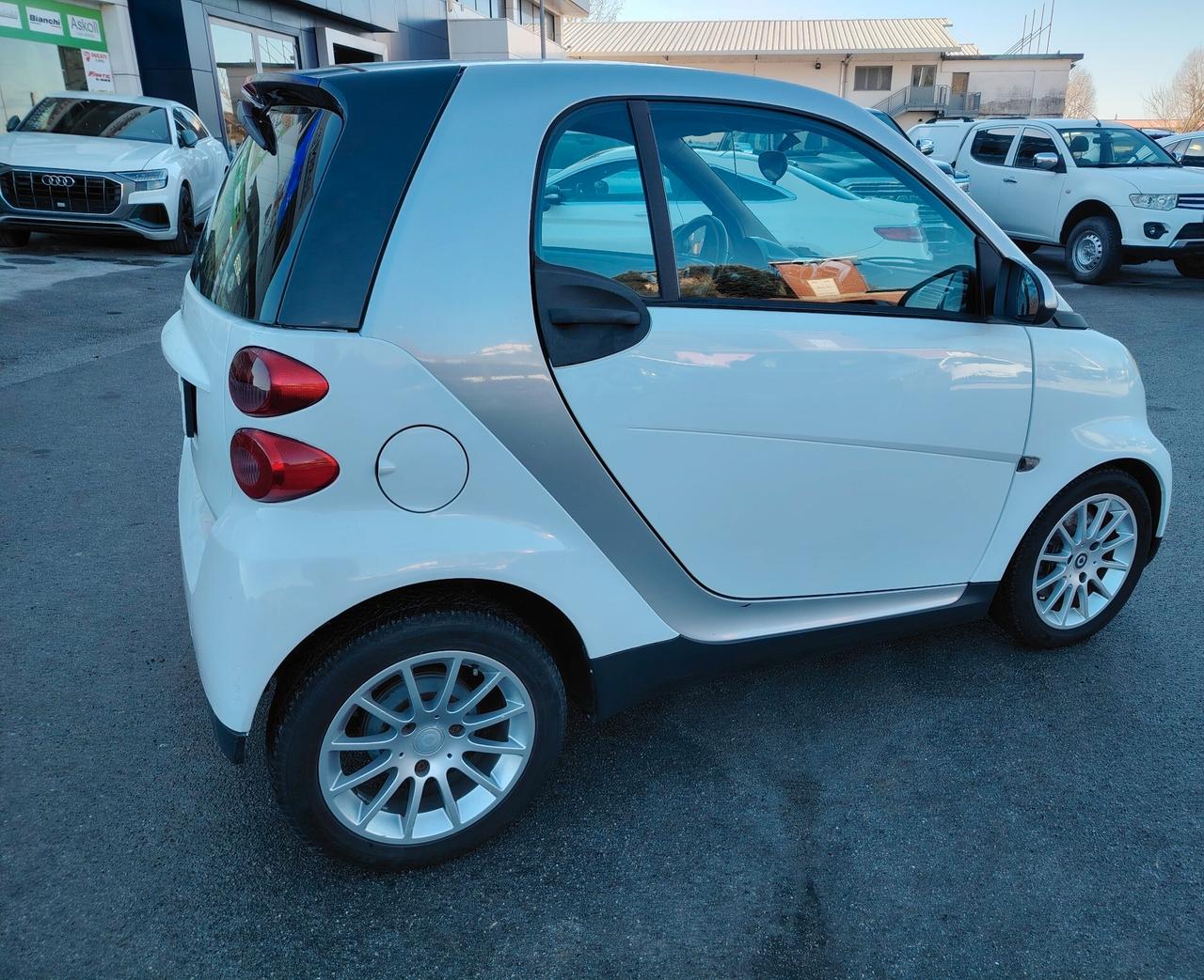 Smart ForTwo 1000 52 kW coupé limited one - predispozione per guida disabili