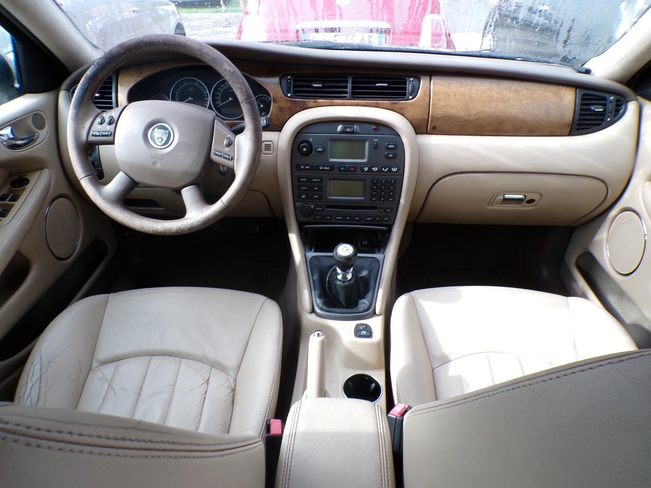 Jaguar X-Type 2.0D cat Executive