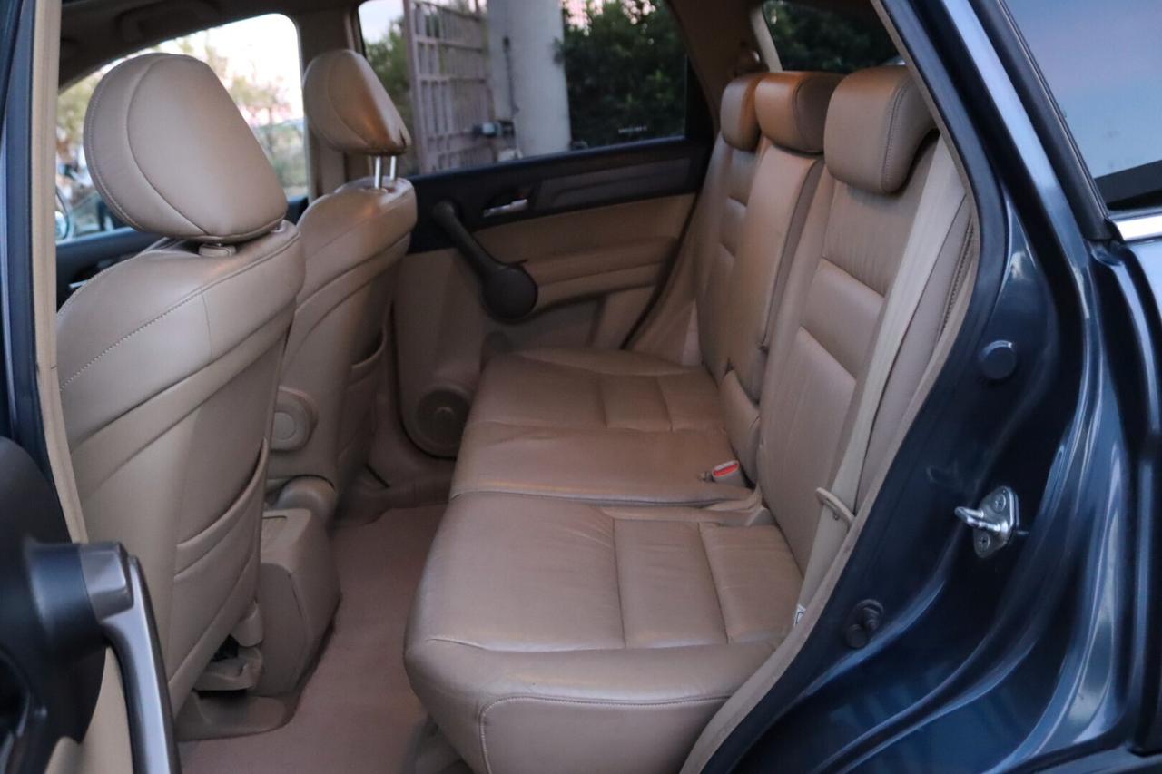 Honda CR-V 2.2 i-CTDi 16V Advance DPF