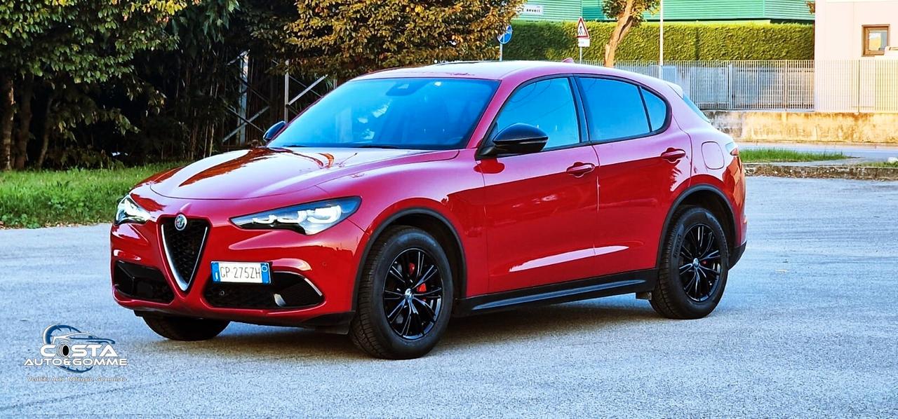 Alfa Romeo Stelvio 2.2 Turbodiesel 160 CV AT8 RWD Super