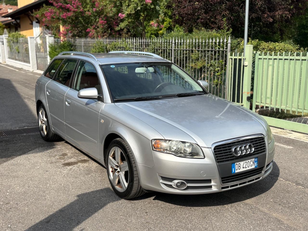 Audi A4 2.0 140 CV 2006