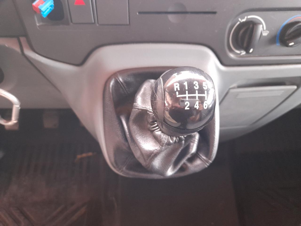 Ford Transit 2.2 TDCI T.A.