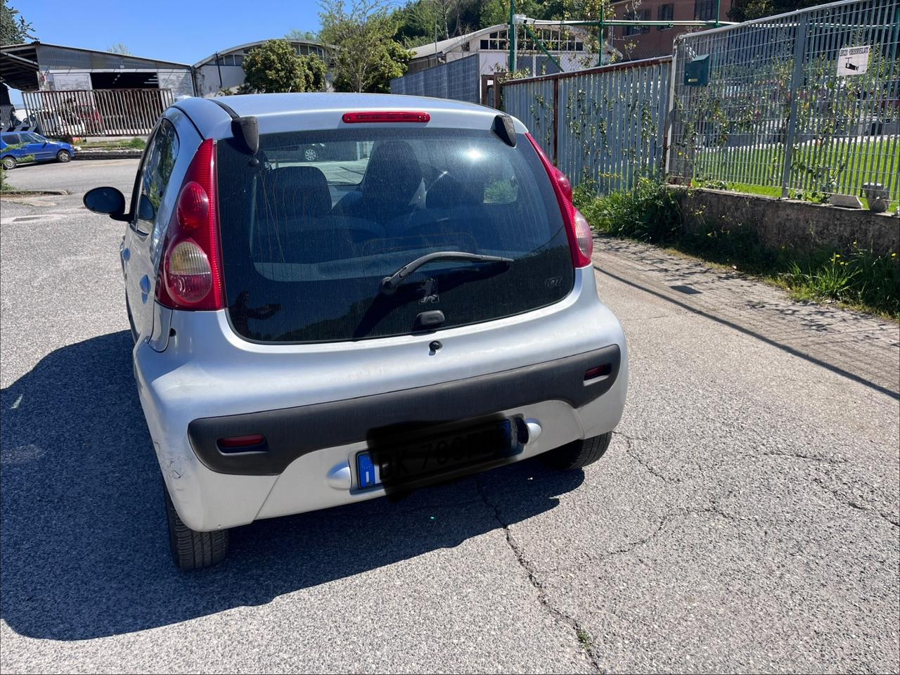 Peugeot 107 1.0 68CV 5p. Desir