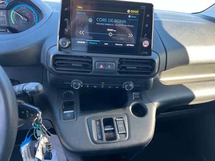 Peugeot Partner e-Partner motore elettrico 136 CV L2H1 Furgone Premium