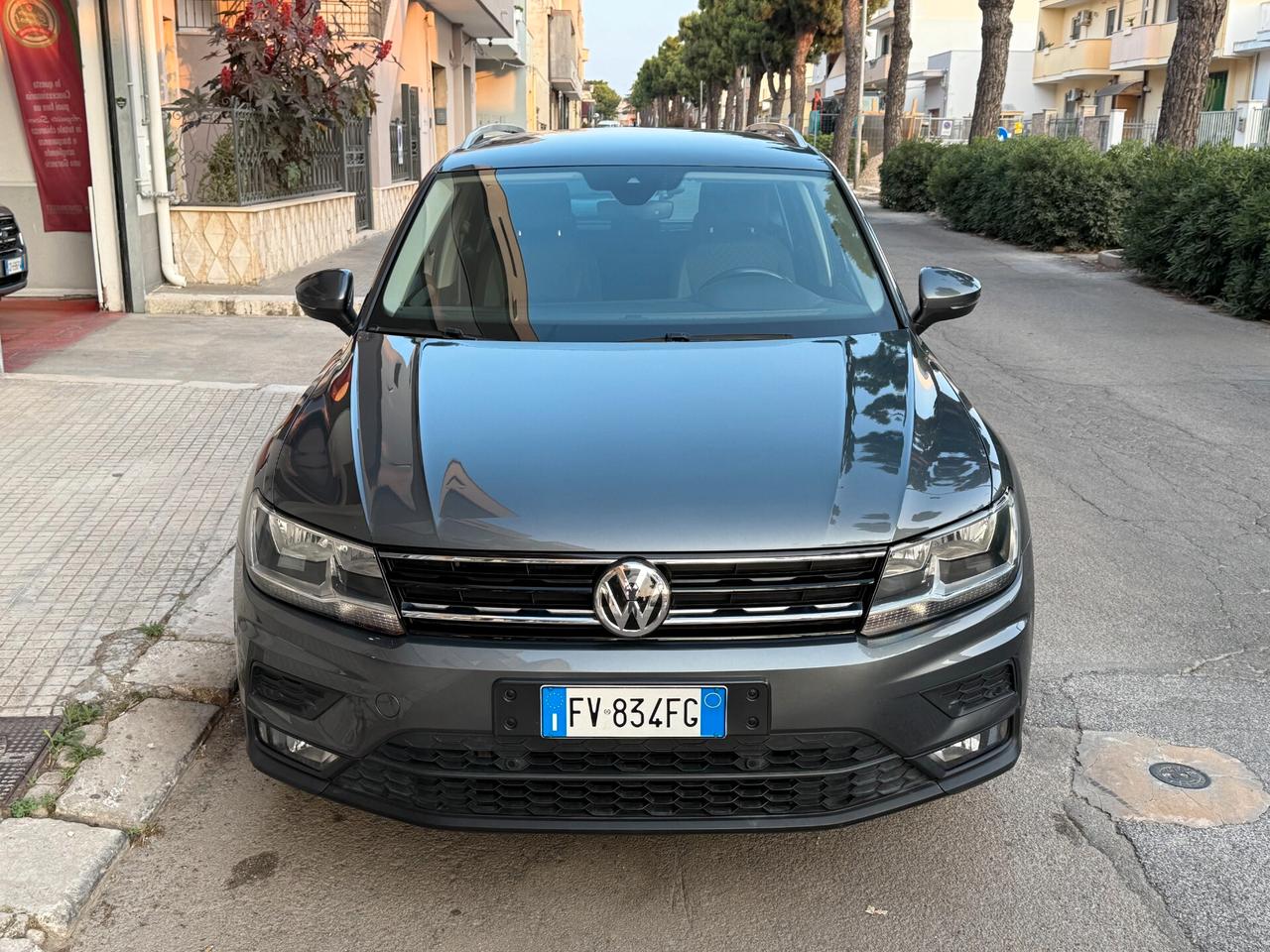 VW Tiguan 2.0 TDI *DSG 150CV NAVI CARPLAY - 2019