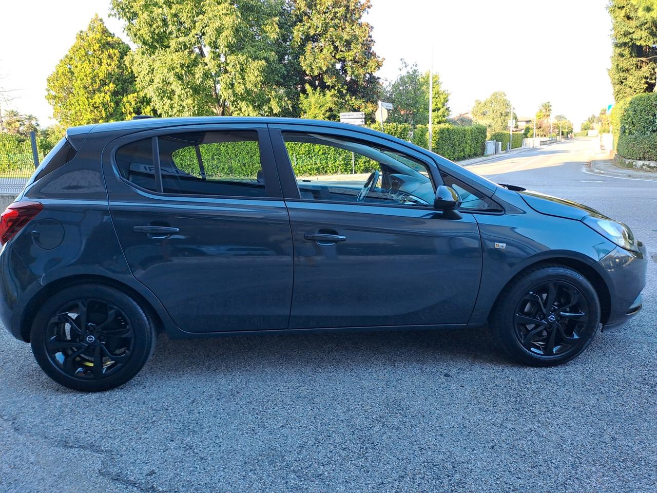 Opel Corsa 1.2 5 porte Advance