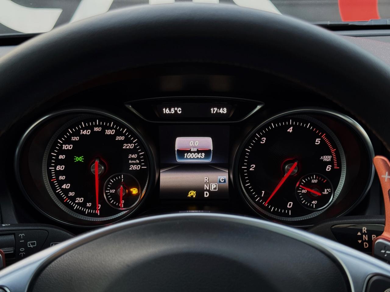 Mercedes-Benz GLA 200 d Premium AMG TETTO CAM