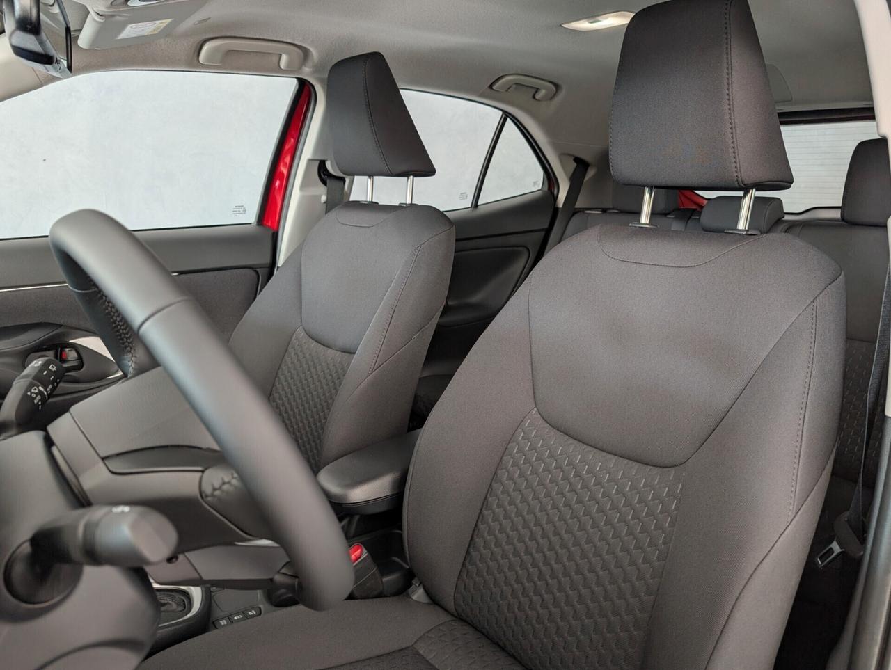 TOYOTA YARIS CROSS 1.5 HYBRID 116 CV ACTIVE KM0