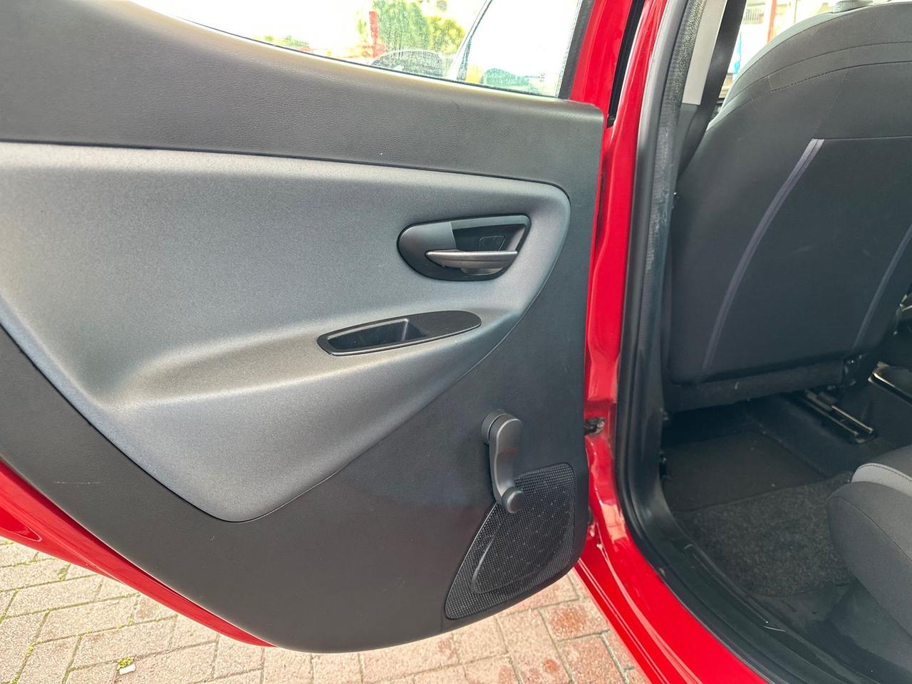 Lancia Ypsilon Gold 1.2 #7118