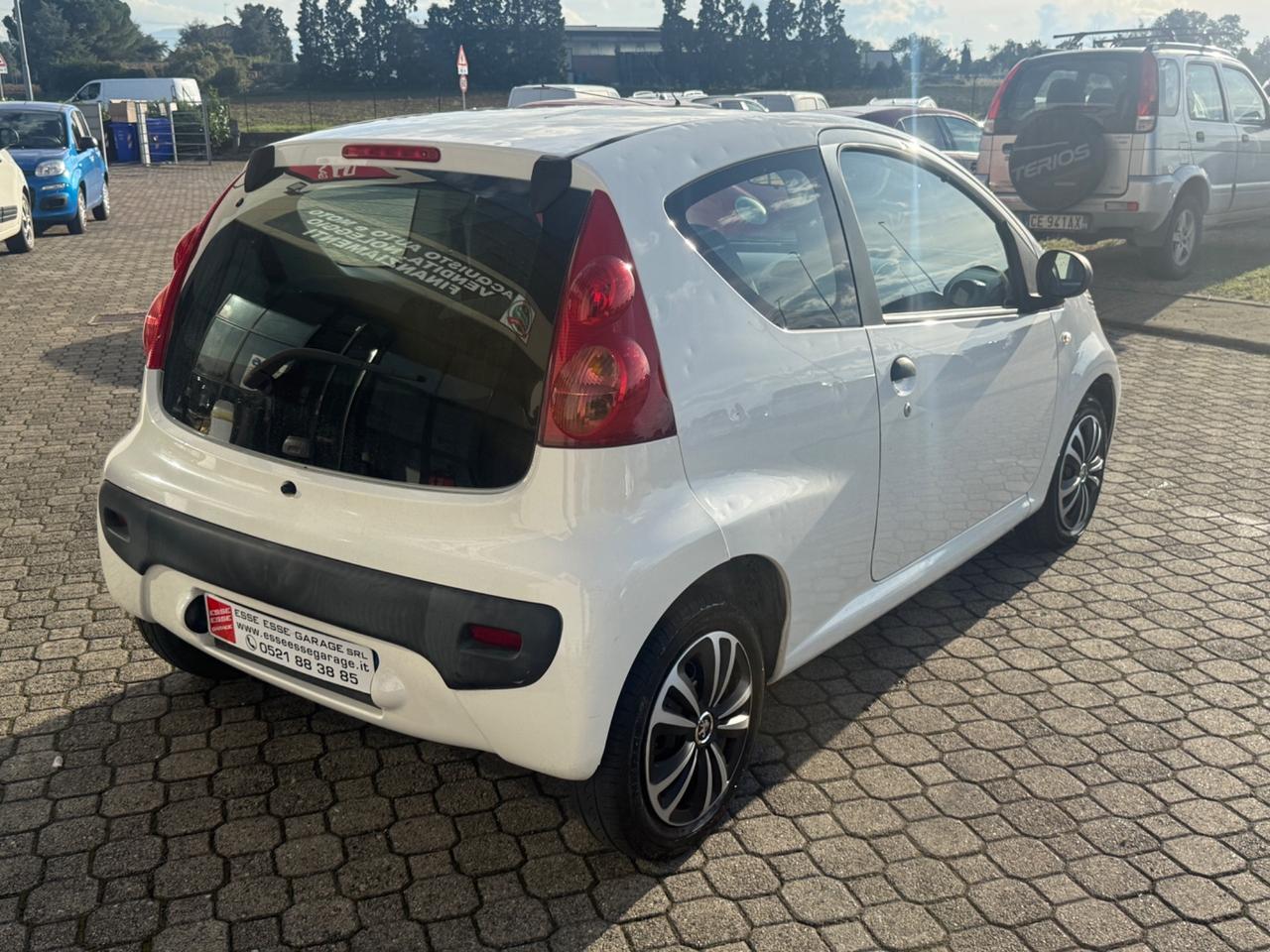 Peugeot 107 1.0 68CV 3p. Desir