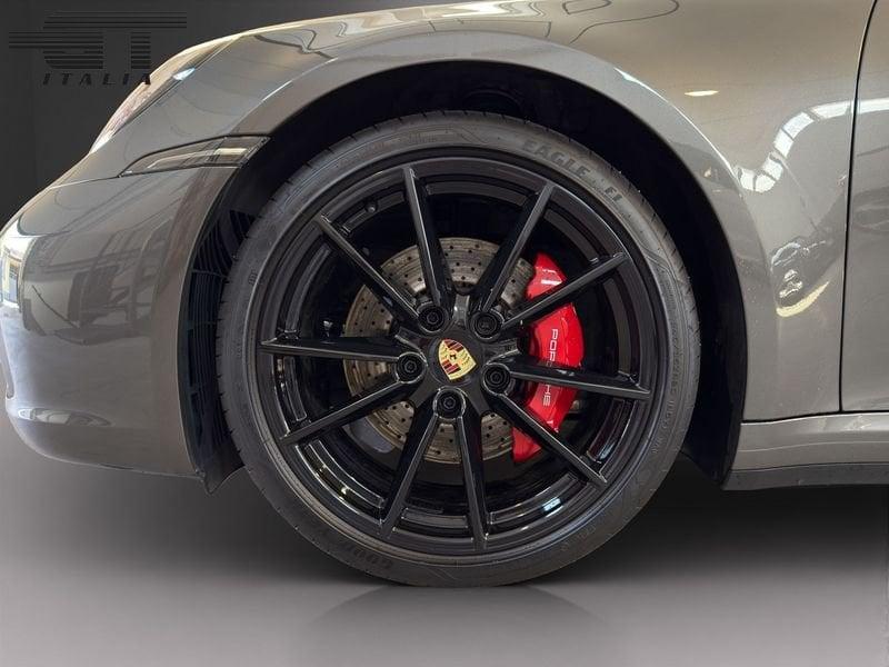 Porsche 911 CARRERA 4S