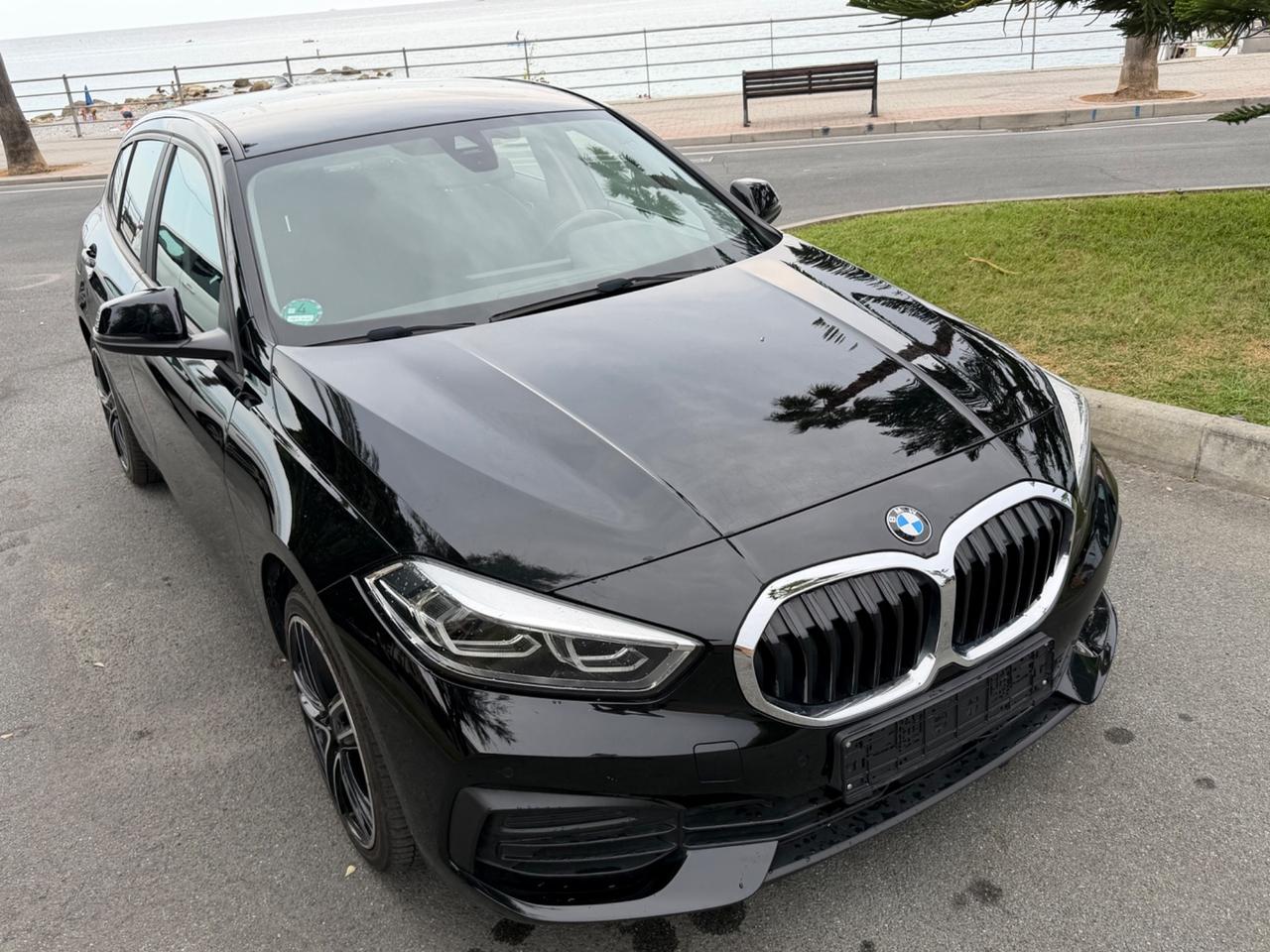 Bmw 118 118i 5p. Advantage