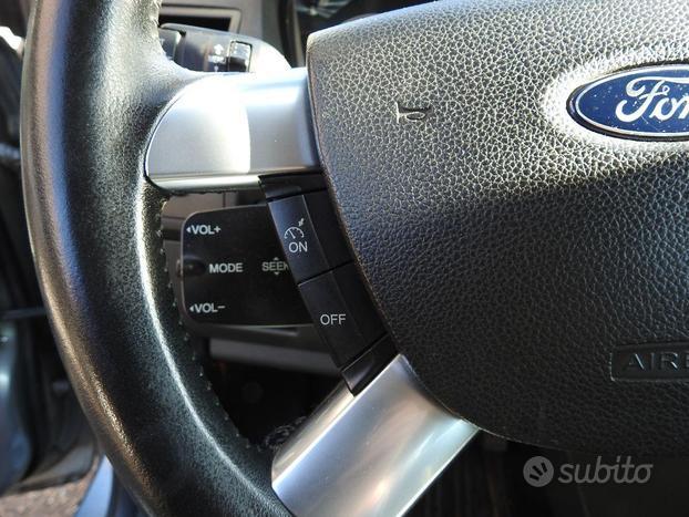 FORD - C-Max 1.6 tdci ghia 110 cv no privati