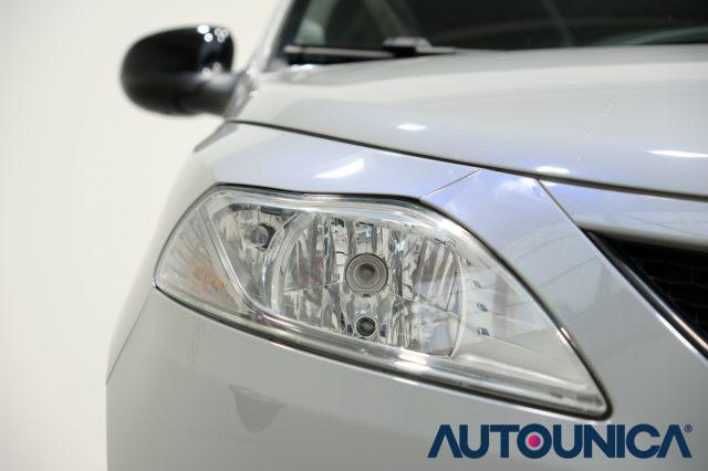LANCIA Ypsilon 1.2 69 CV 5 PORTE GPL ECOCHIC GOLD NEOPATENTATI