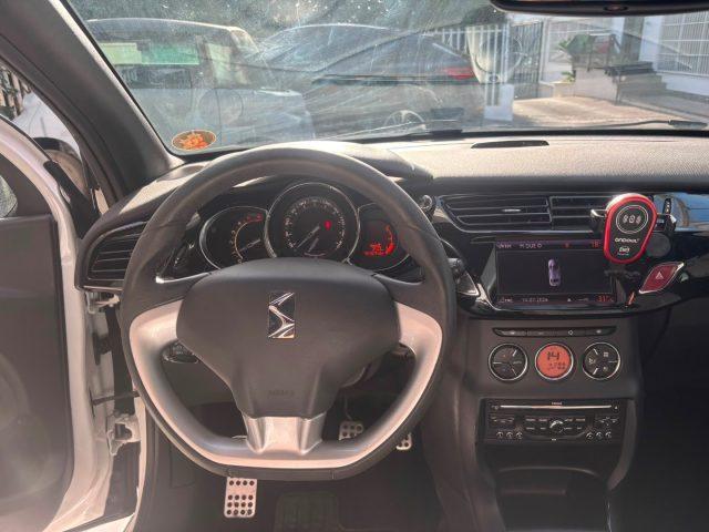 DS AUTOMOBILES DS 3 1.4 HDi 70 Chic