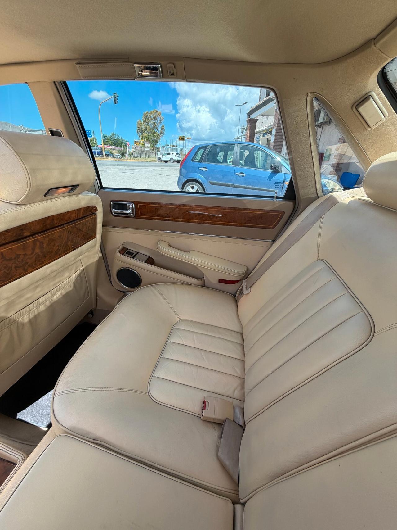 Jaguar XJ Daimler XJR 4.0