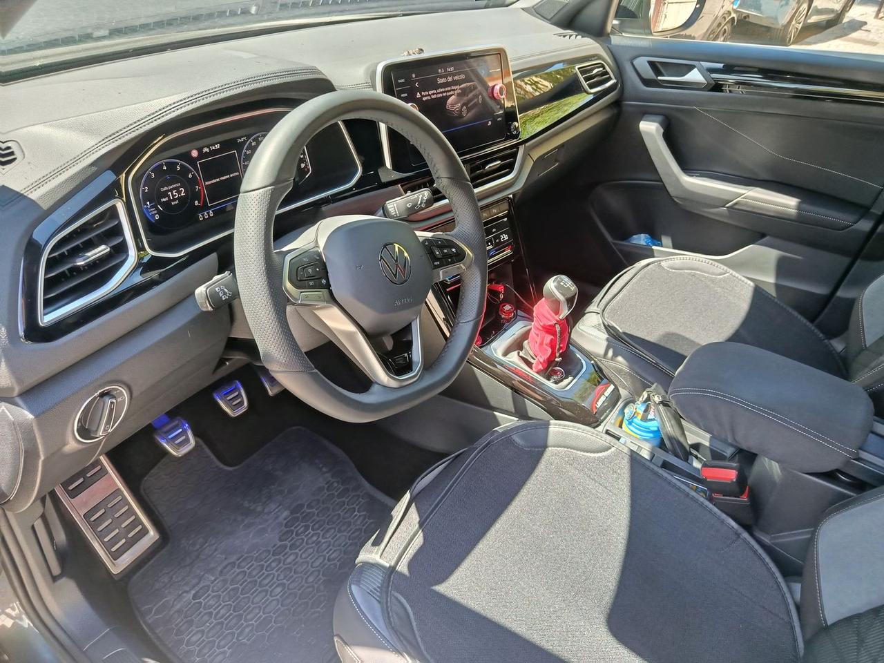 Volkswagen T-Roc R Line Plus 1.5 TSI #10942